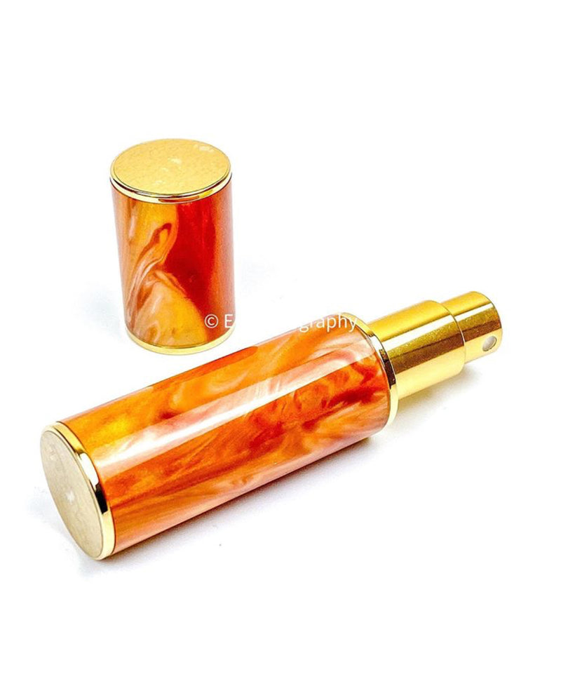 AMBER ACRYLIC RESIN PURSE ATOMIZER WITH SHADES
